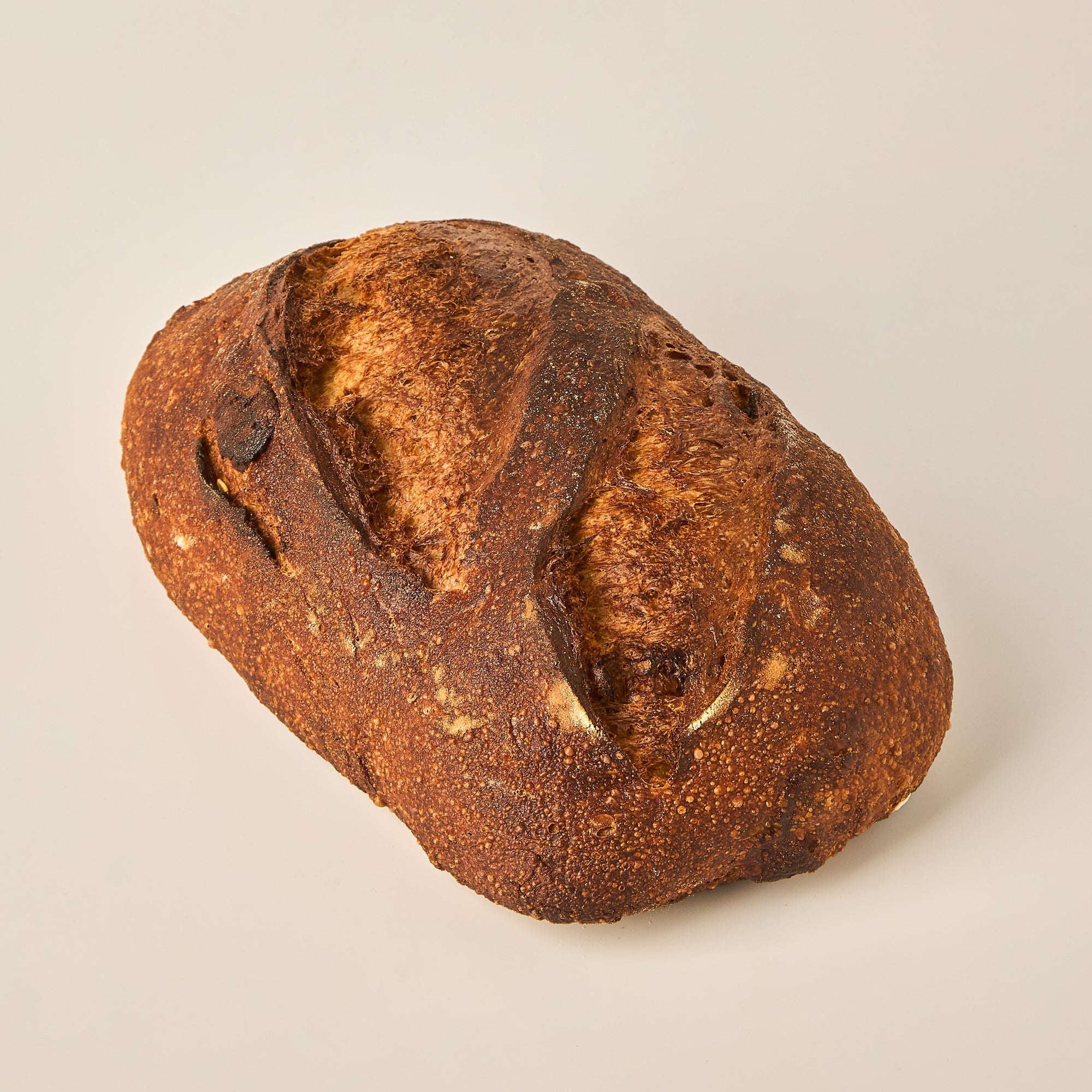 Sourdough de Cerveza y Dátiles