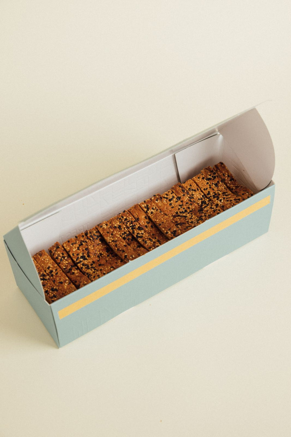 Tostadas parmesano y cayena